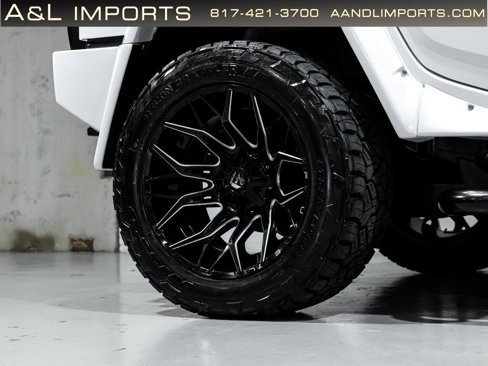 Used 2009 HUMMER H2 Luxury image 32