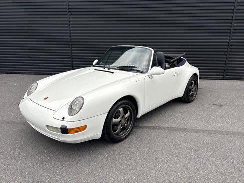 Used 1996 Porsche 911 Carrera image 1