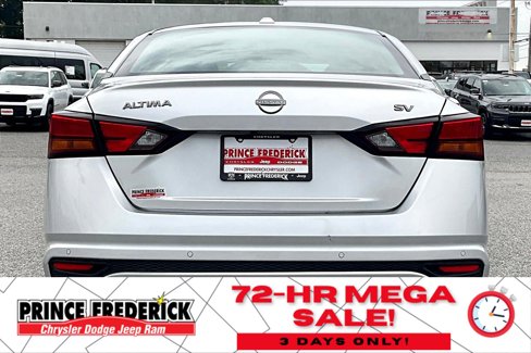 Used 2023 Nissan Altima 2.5 SV image 4