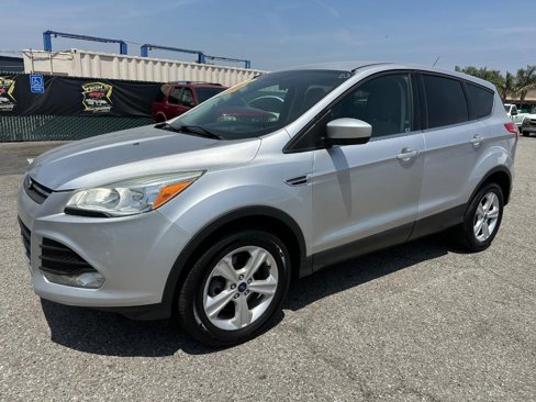 Used 2015 Ford Escape SE image 12