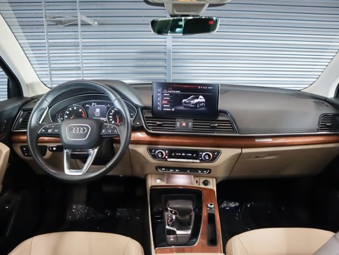 Used 2022 Audi Q5 2.0T Premium w/ Convenience Package image 8