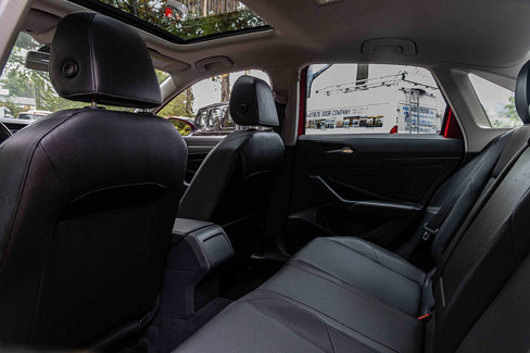Used 2019 Volkswagen Jetta SE image 23