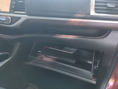 Used 2016 Toyota Highlander Limited image 47
