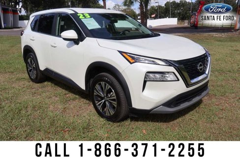 Used 2023 Nissan Rogue SV image 8