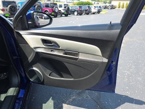 Used 2012 Chevrolet Cruze LT w/ All-Star Edition image 30