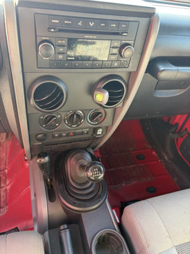 Used 2009 Jeep Wrangler Rubicon w/ Dual Top Group image 19