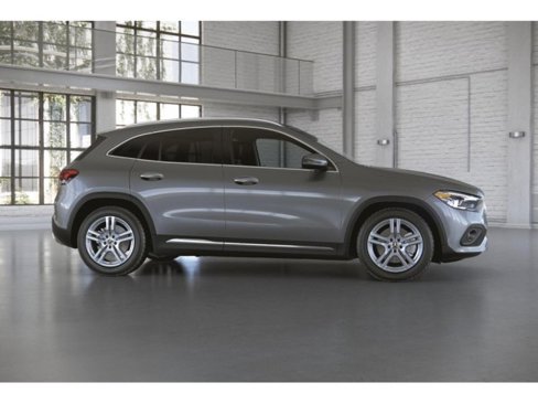 Certified 2021 Mercedes-Benz GLA 250 4MATIC image 17