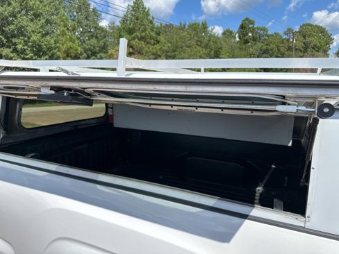 Used 2021 Toyota Tacoma SR image 5