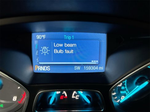 Used 2015 Ford Escape SE image 12