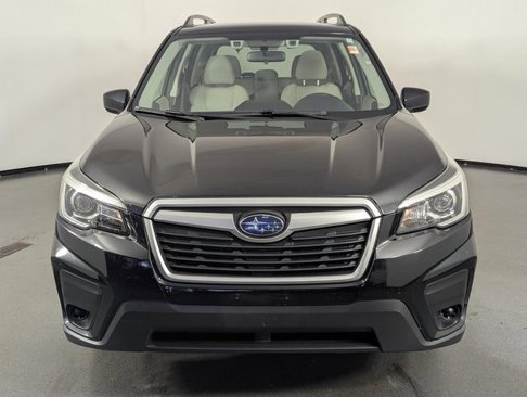 Used 2019 Subaru Forester Premium image 3