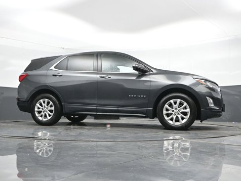 Used 2018 Chevrolet Equinox LT image 38