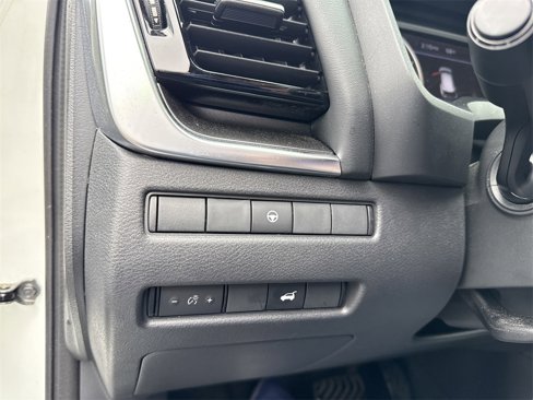 Certified 2022 Nissan Rogue SV w/ SV Premium Package image 26