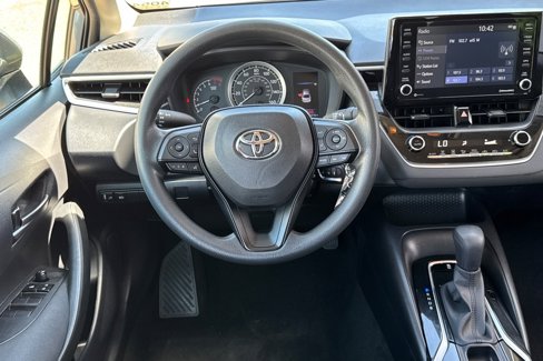 Used 2022 Toyota Corolla LE image 14