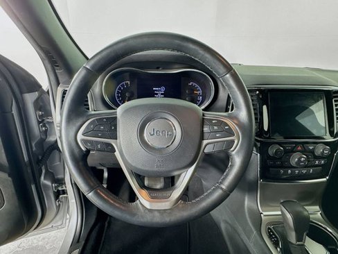 Used 2019 Jeep Grand Cherokee Limited w/ Luxury Group II image 14