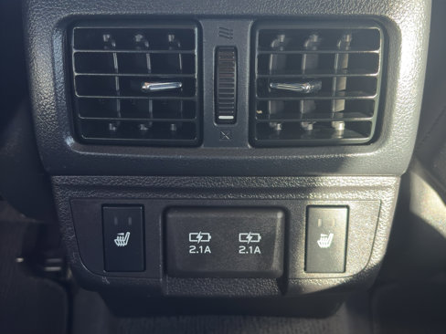 Used 2019 Subaru Legacy 2.5i Limited image 32