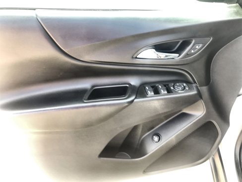 Used 2021 Chevrolet Equinox LT image 13