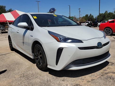 Used 2021 Toyota Prius Limited w/ Premium Convenience Package image 4