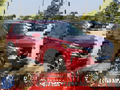 Used 2023 Nissan Rogue SV image 1