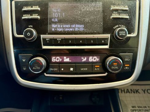 Used 2018 Nissan Altima 2.5 SV image 14