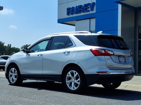 Used 2018 Chevrolet Equinox Premier image 3