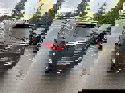 Used 2019 Buick Enclave Essence image 19