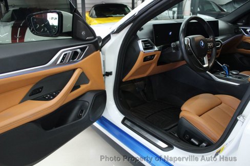 Used 2023 BMW i4 eDrive40 w/ Premium Package image 14