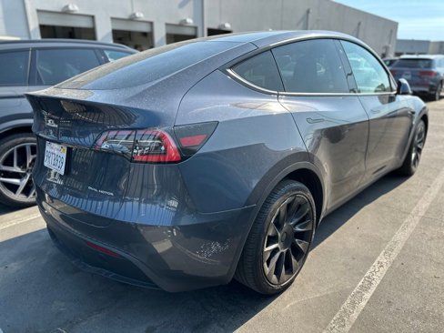 Used 2020 Tesla Model Y Long Range image 4