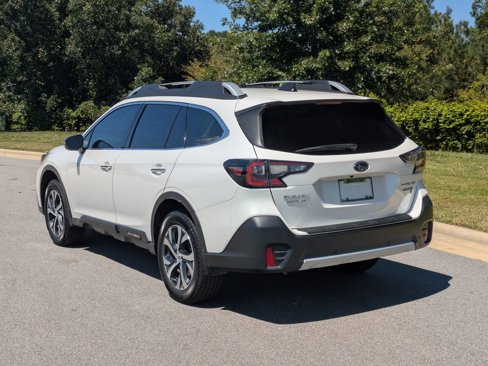 Used 2022 Subaru Outback Touring w/ Popular Package #2 image 7