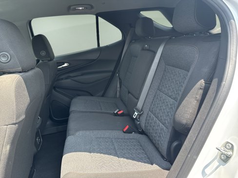 Used 2023 Chevrolet Equinox LT image 12