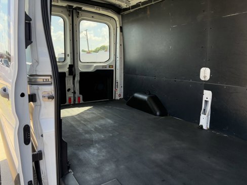 Used 2019 Ford Transit 250 148 Medium Roof image 25