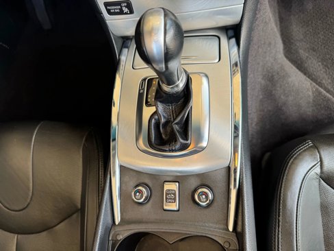 Used 2013 INFINITI G37 Sport w/ Premium Pkg image 26
