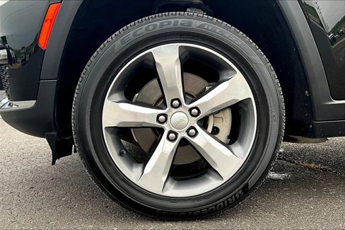 Used 2021 Jeep Grand Cherokee L Limited image 8
