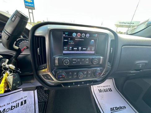 Used 2018 Chevrolet Silverado 1500 LT w/ All Star Edition image 17