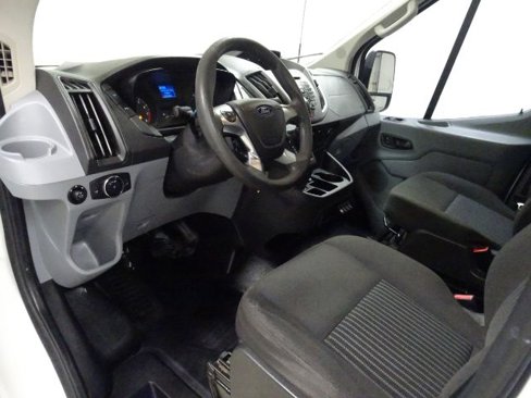 Used 2017 Ford Transit 250 130 Medium Roof image 19