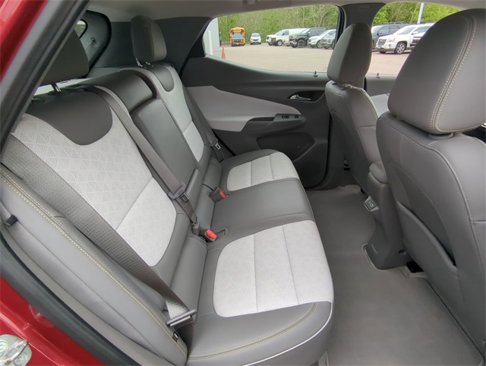 Certified 2022 Chevrolet Bolt EUV Premier w/ Sun & Sound Package image 27