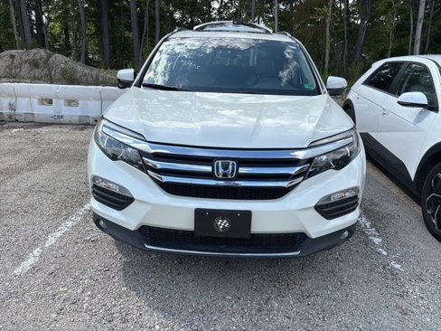 Used 2016 Honda Pilot Touring image 5