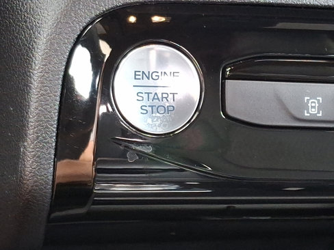 Used 2025 Ford Escape ST-Line w/ Tech Pack #1 image 25