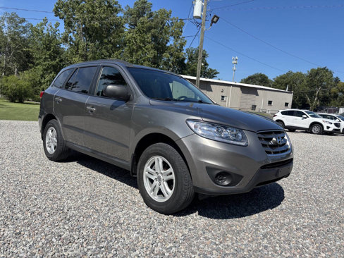 Used 2011 Hyundai Santa Fe GLS image 11