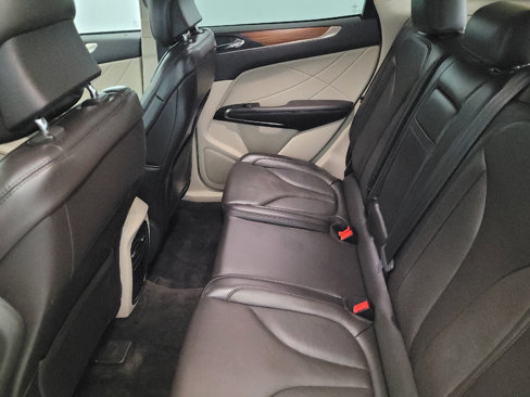 Used 2017 Lincoln MKC Select w/ Select Plus Package image 18