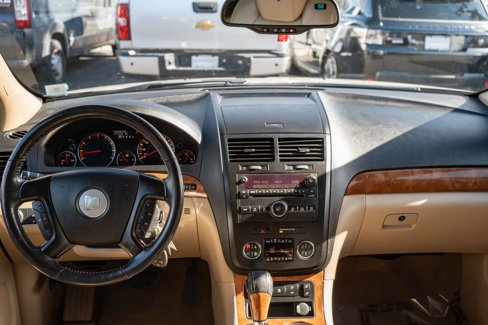 Used 2008 Saturn Outlook XR w/ Premium Trim Package image 17
