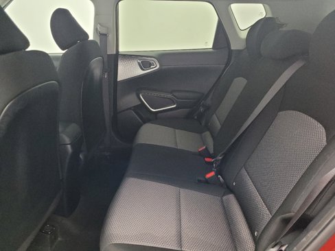 Used 2024 Kia Soul LX w/ Option Group 015 image 18