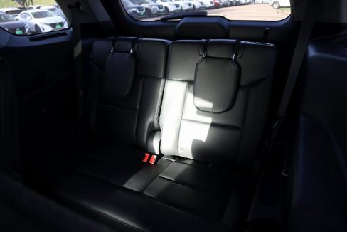 Used 2022 Ford Explorer XLT w/ Equipment Group 202A image 15