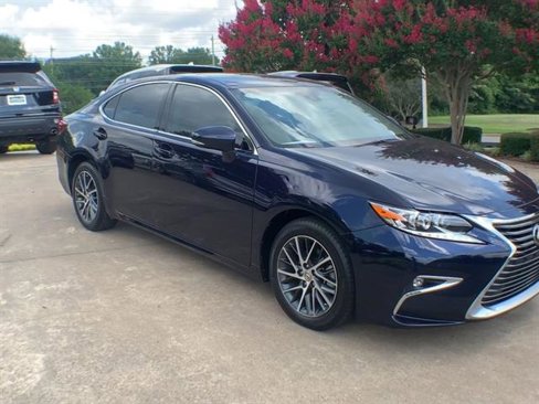Used 2018 Lexus ES 350 image 2