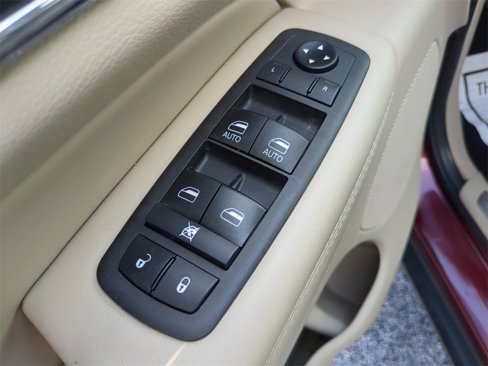 Used 2021 Jeep Grand Cherokee Limited w/ Sun & Sound Group image 19