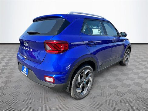 New 2025 Hyundai Venue SEL image 7
