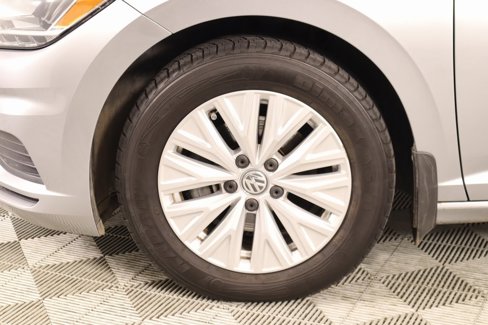 Used 2020 Volkswagen Jetta image 16
