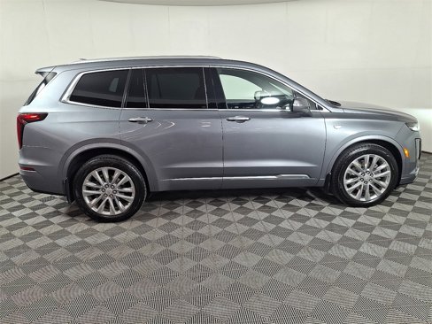 Used 2021 Cadillac XT6 Premium Luxury image 11