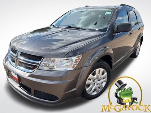 Used 2019 Dodge Journey SE image 1