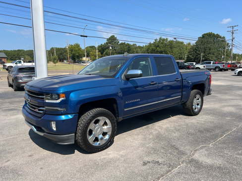 Used 2018 Chevrolet Silverado 1500 LTZ Z71 w/ LTZ Plus Package image 2