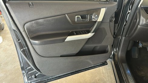 Used 2013 Ford Edge Limited image 2